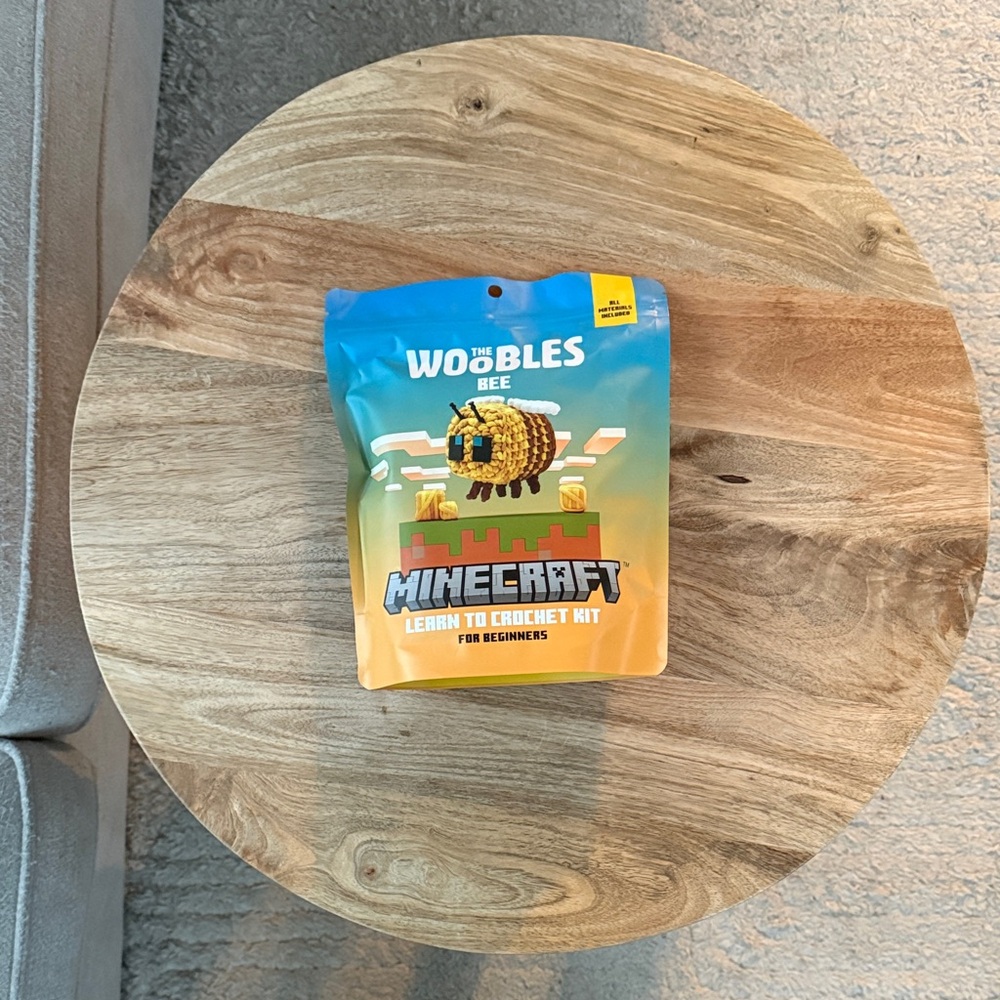 The Woobles Crochet Kit l Minecraft Bee l Unopened